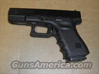 19 w/2 15 rd. mags.  Glock Pistols > 19