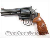 M-586 Distinguished Combat Magnum 4" .357  Blue 7-Shot   Smith & Wesson Revolvers > Full Frame Revolver