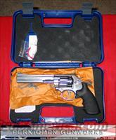 617, 6" .22LR, 10shot, K-22 Masterpiece Stainless  Smith & Wesson Revolvers > Full Frame Revolver