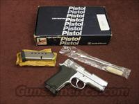 SMITH & WESSON 4516-1 .45ACP - AS NEW IN BOX W/ ACCESSORIES  Smith & Wesson Pistols - Autos > Steel Frame