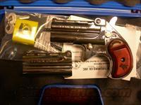 Cimarron Derringer Chrome 2 barrel set chrome .22 LR/.22 mag  Cimmaron Pistols