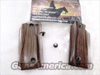 Grips Sig Sauer Arms P238 .380 ACP Custom Exotic Wood Spresser Knife Works Riceville TN Excellent Condition with Screws	  Gunstocks, Grips & Wood