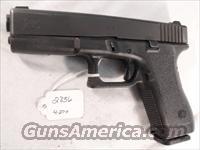 Glock 9mm model 17 VG 18 Shot 1 Magazine Tampa PD 1996 with Factory Night Sights    Glock Pistols > 17