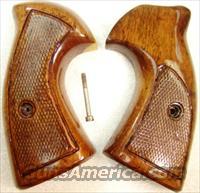Grips S&W K L Square Butt Target Late 1970s Sile Walnut Excellent Refinish Smith & Wesson   Gun Parts > Grips > Smith & Wesson