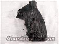 Grips S&W K or L Frame Round Butt Pachmayr SKGR 1984 Excellent Condition Models 10 12 13 19 64 65 66 686 Round Butt Smith & Wesson  Gunstocks, Grips & Wood