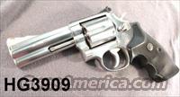 S&W .357 Magnum 686 SS 4 in No Suffix Exc 1984  Smith & Wesson Revolvers > Full Frame Revolver