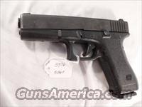 Glock 9mm model 17 VG 18 Shot 1 Magazine Tampa PD 1996 with Factory Night Sights    Glock Pistols > 17