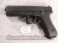 Glock 9mm model 17 VG 18 Shot 1 Magazine Tampa PD 1996 with Factory Night Sights    Glock Pistols > 17