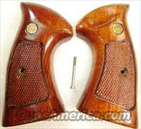 Grips S&W N Frame Square Butt Target No Speedloader Cut Late 1970s Goncalo Alves Factory Smith & Wesson Very Good Refinish Smith & Wesson   Gunstocks, Grips & Wood