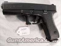 Glock 9mm model 17 VG 18 Shot 1 Magazine Tampa PD 1996 with Factory Night Sights    Glock Pistols > 17