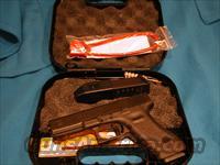 GLOCK 17C 9mm Compensated  EXTRA MAG NEW  Glock Pistols > 17