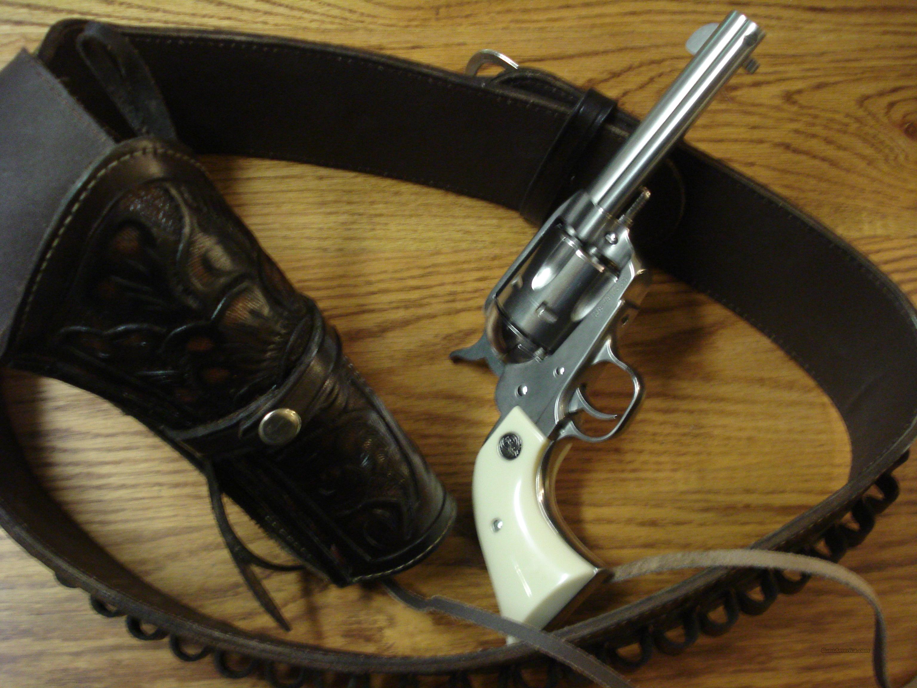 Ruger Vaquero .45 colt w/ leather for sale at