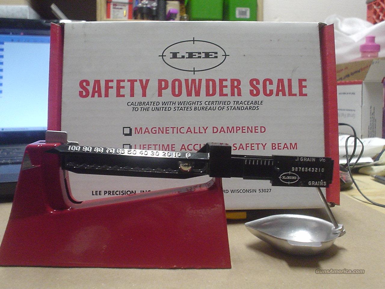 Lee Safety Powder Scale for sale at 945583424