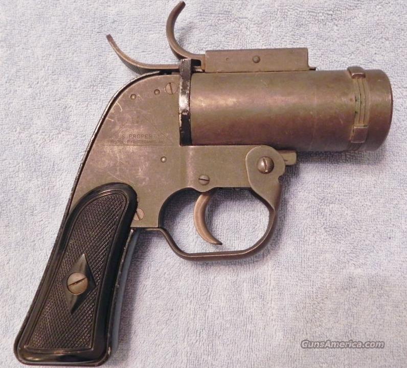 WWII US Navy M8 Flare Gun for sale at 957471224