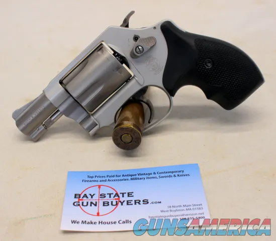 Smith & Wesson MODEL 637-2 Airweight Revolver .38SPL +P 2
