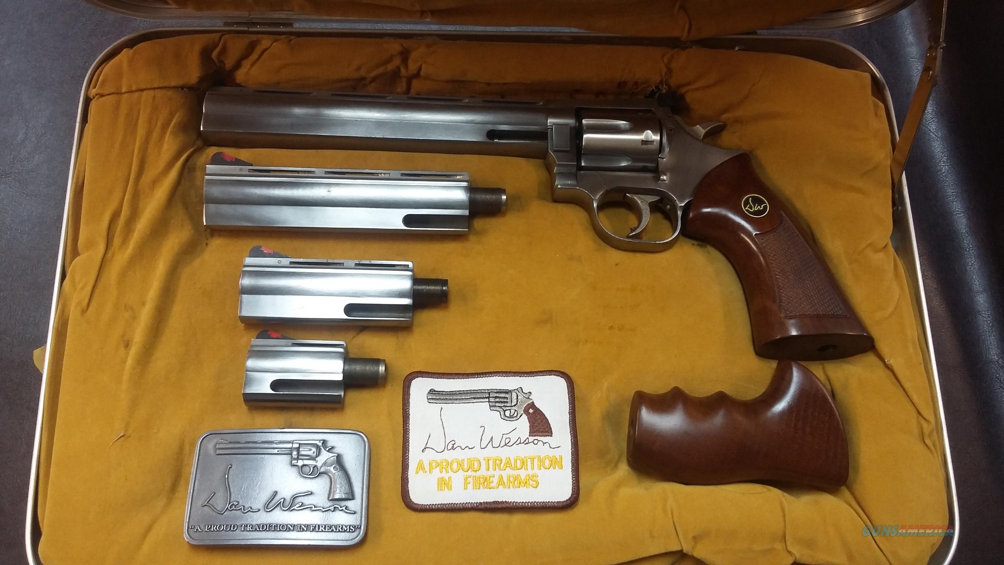Dan Wesson 715VH Cased Set .357m... for sale at 905997379