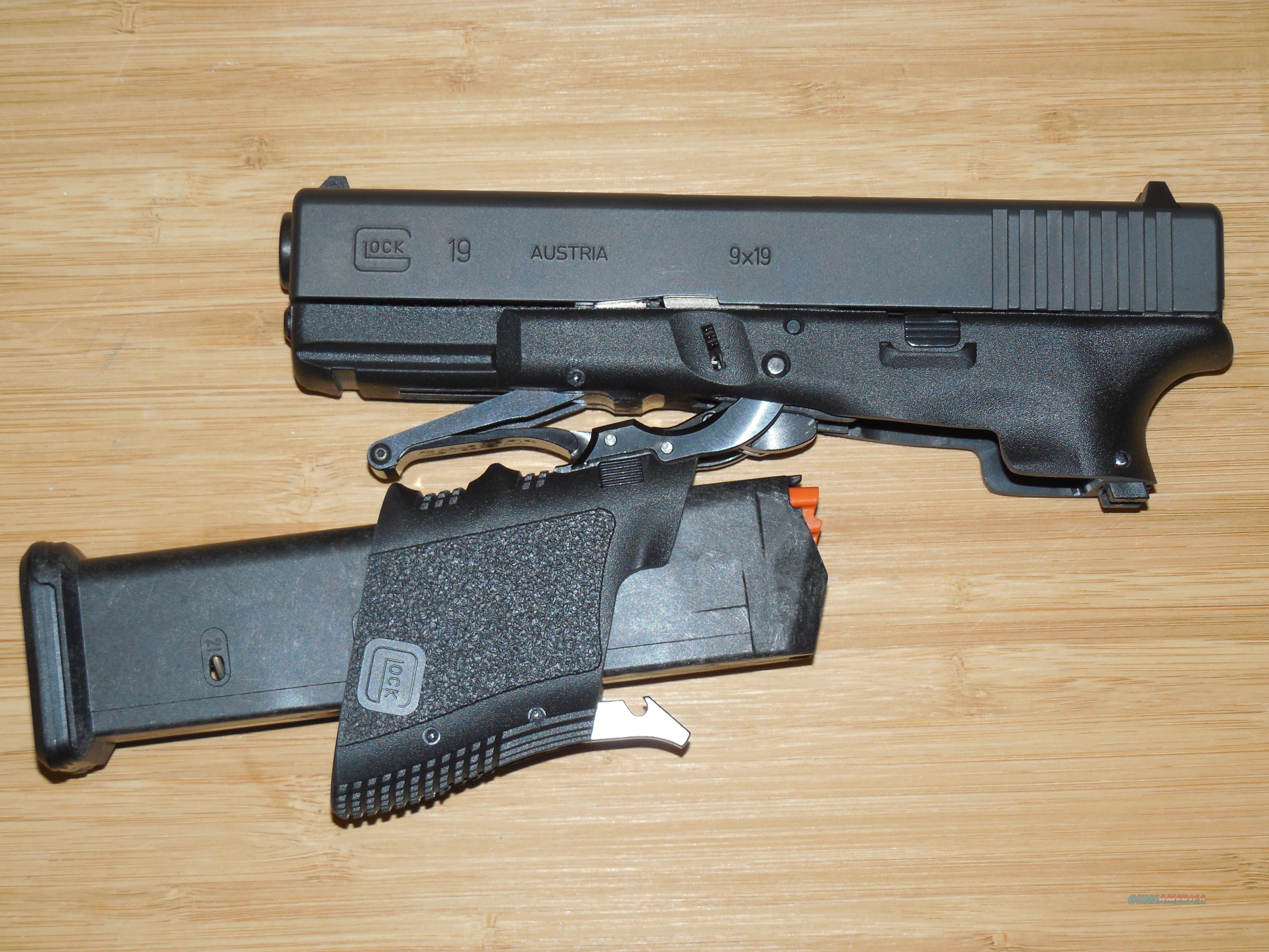 FULL CONCEAL "FOLDING" GLOCK 19 for sale at