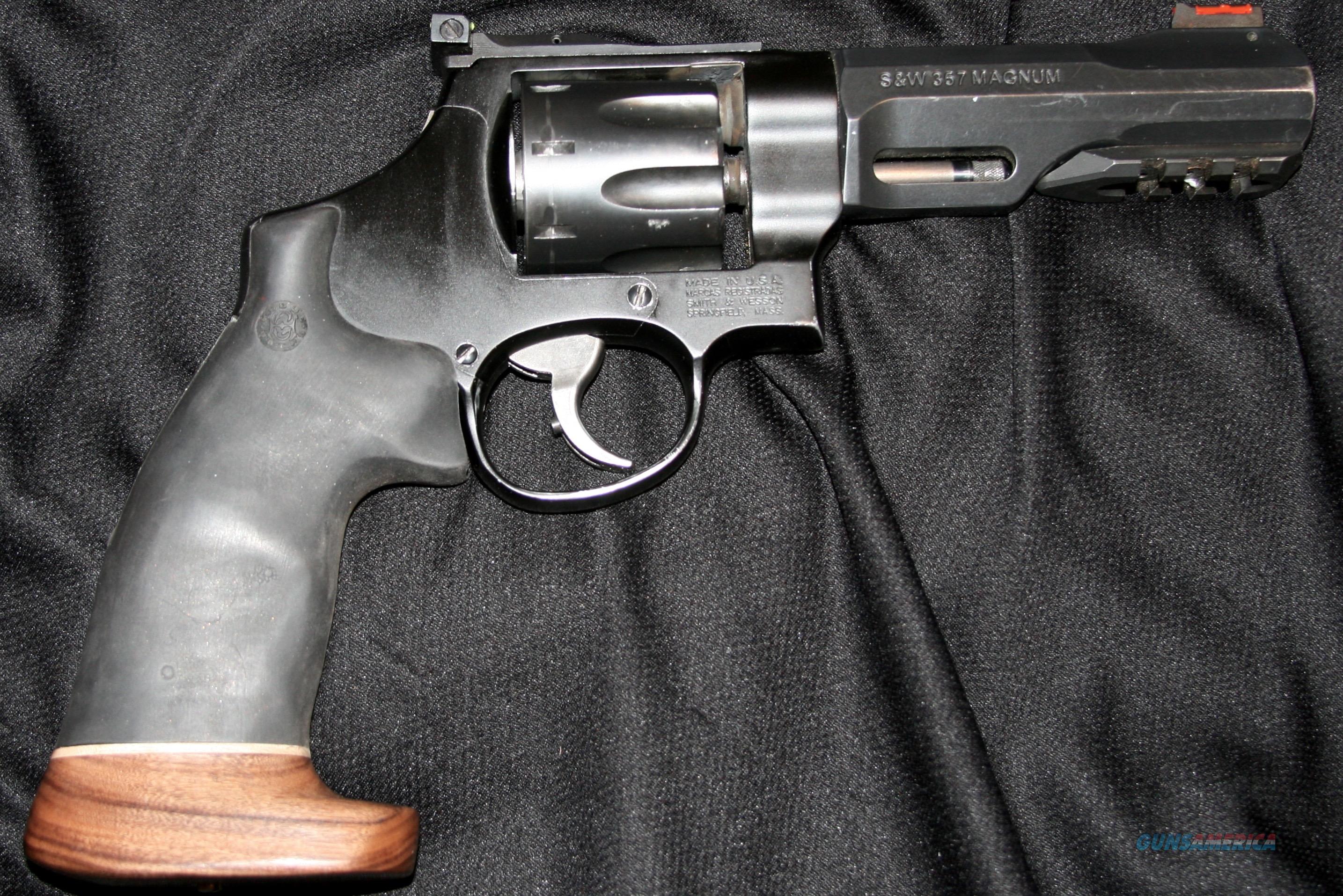 S&W 327 .357 Competition Revolver for sale at 901269792