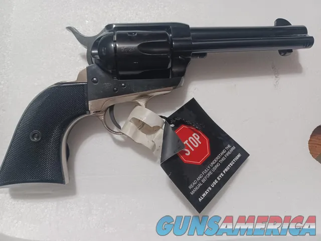 PIETTA 1873 GUNFIGHTER 357 MAG 4.75'' 6-RD REVOLVER