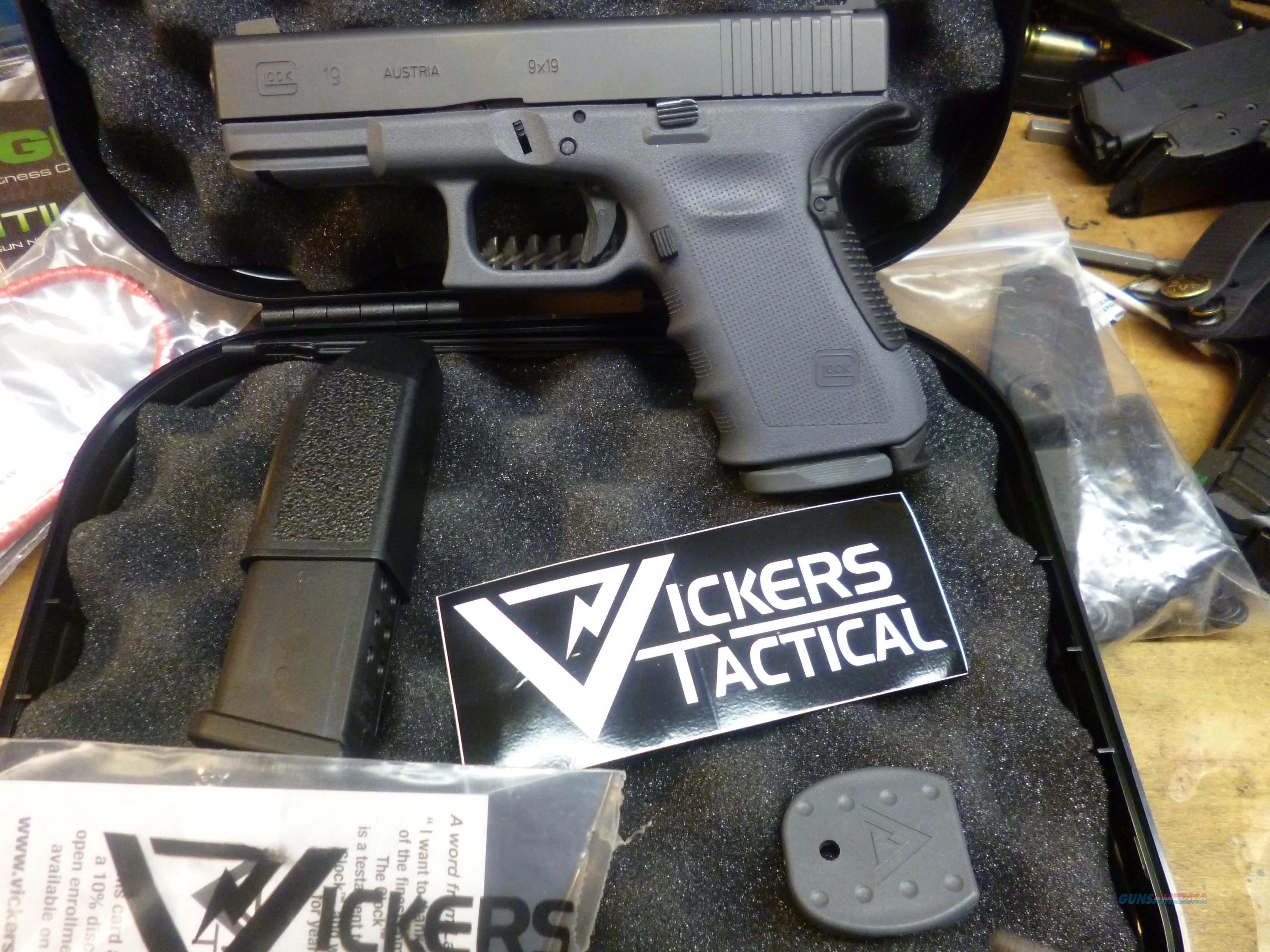 LARRY VICKERS GLOCK 19 LIPSEY'S LIM... for sale at 918779487