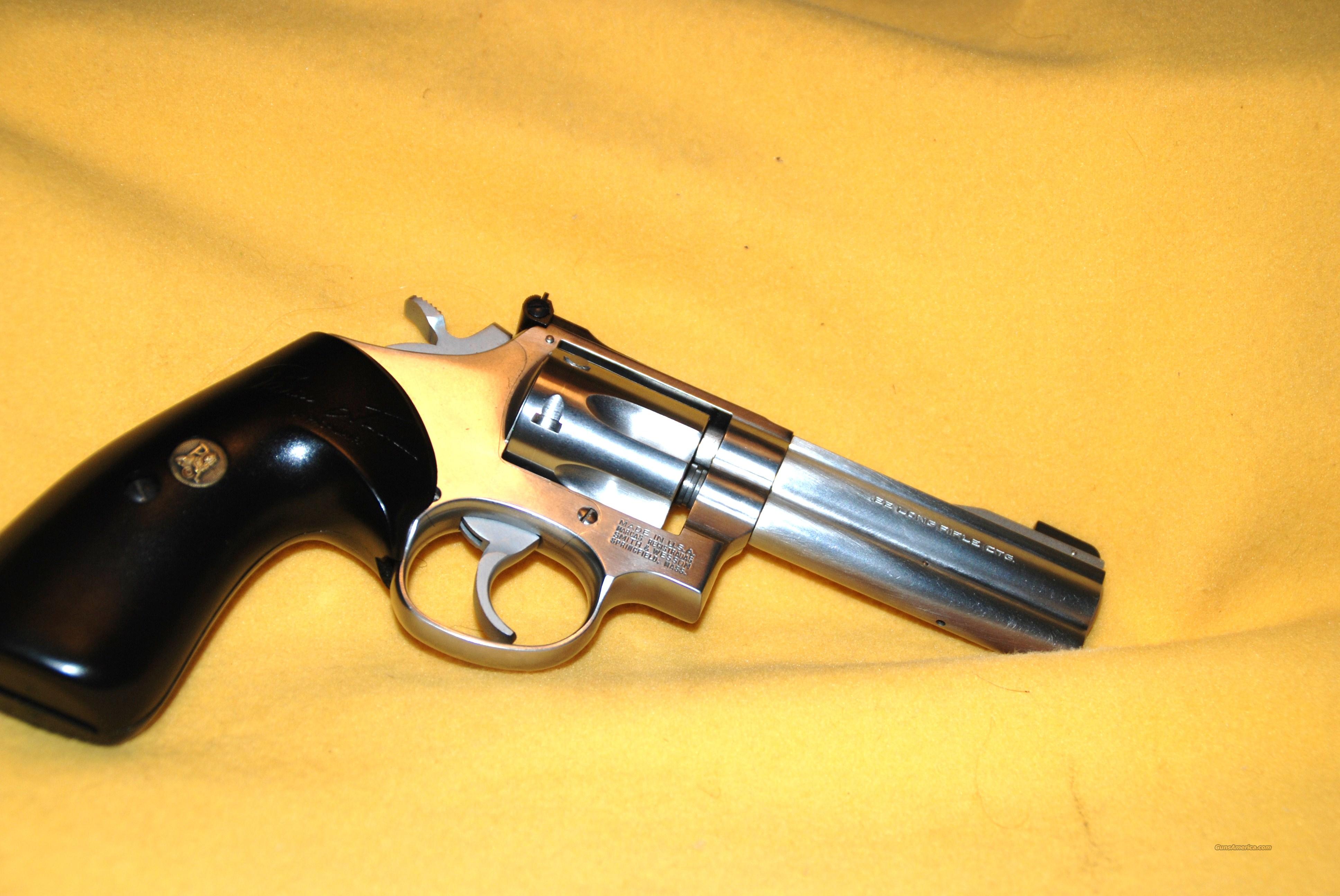 s-w-617-10-the-smith-wesson-model-617-10-revolver-in-22-flickr
