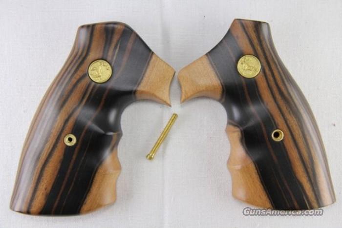 COLT PYTHON CUSTOM GRIPS NEW for sale at Gunsamerica.com: 988026794