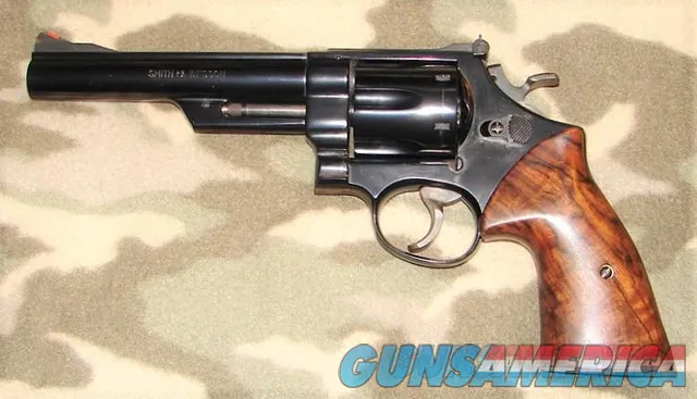 Smith & Wesson 57 