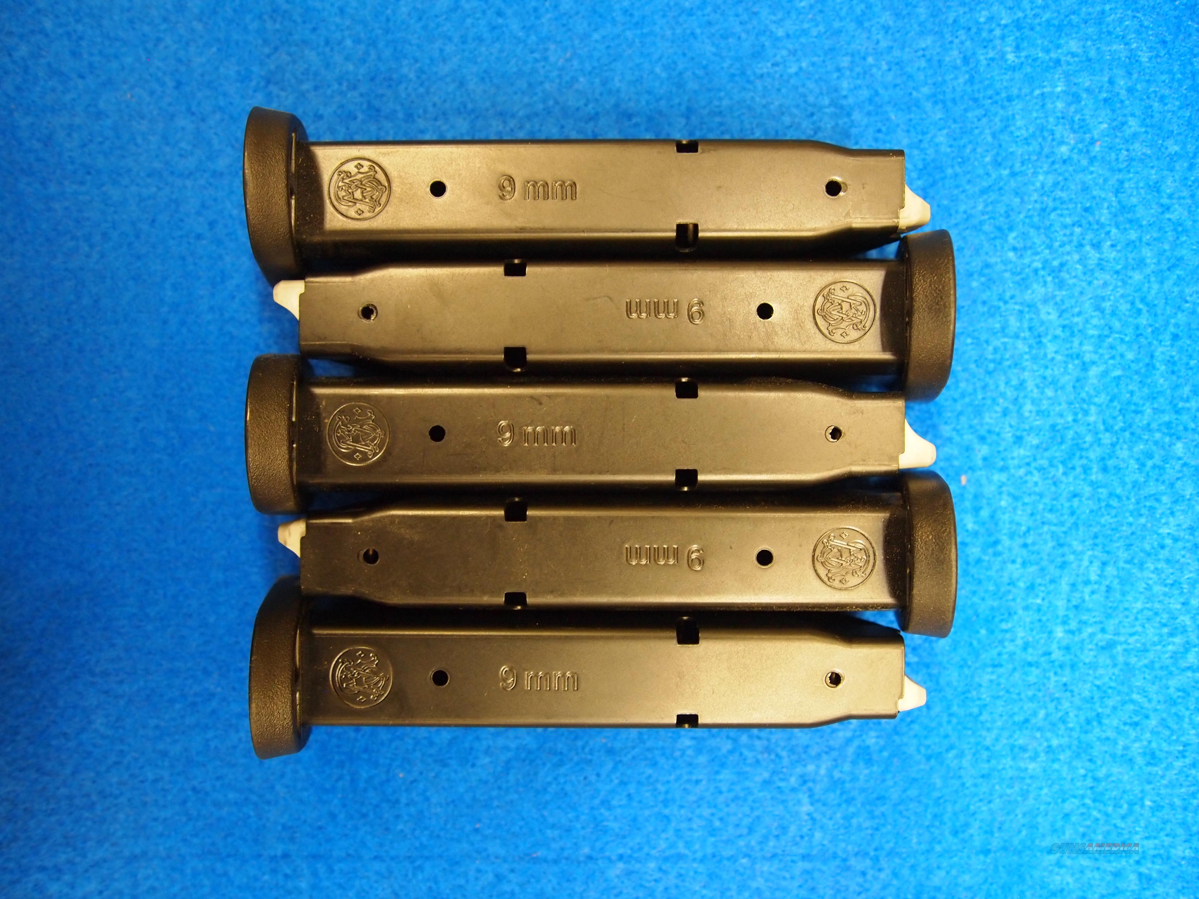 Smith & Wesson M&P 9 Magazines, 5 C... for sale at