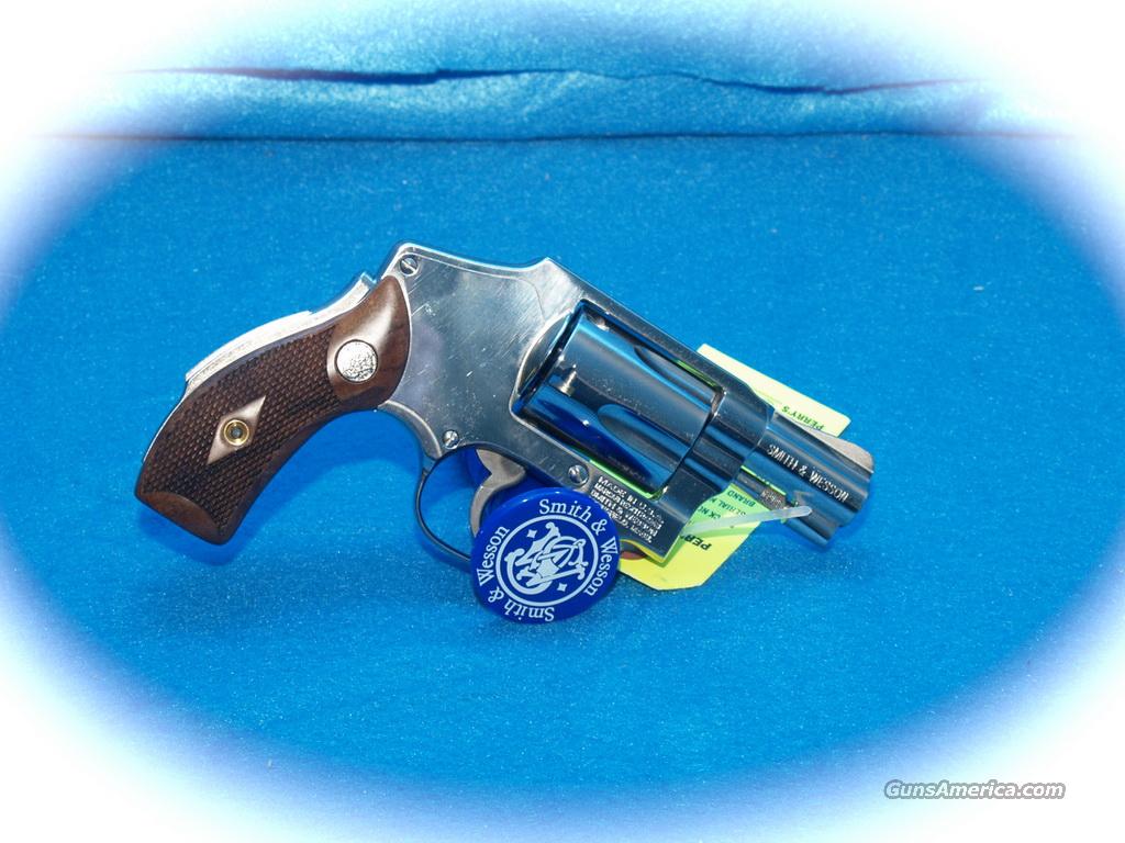 Smith & Wesson Model 40 Classic "Le... for sale at