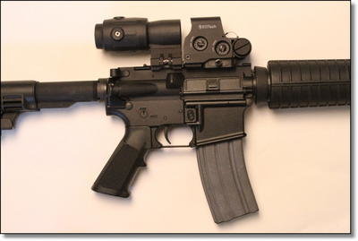The EOTech EXPS-3 and G23.FTS mounted on a STAG Arms M4 rifle