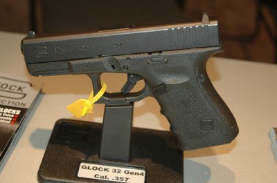 The compact size G32 Gen 4 in .357 Sig is new for this year as well. A handful of power with 13+1 in the gun…