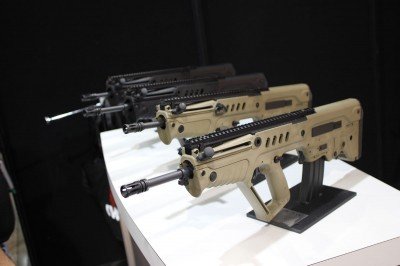 IWI ‘s Tavor SAR 9mm Conversion Kit Adds Versatility—SHOT Show 2014 IWI Tavor1