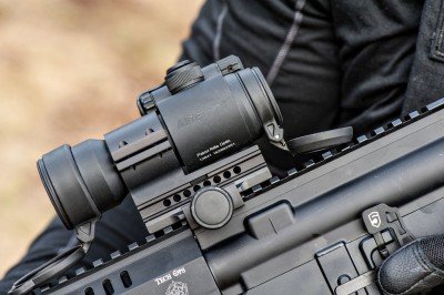 Aimpoint PRO—Advanced Technology and Durability Aimpoint Tension knob with mount and spacer