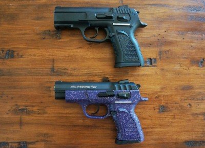 The Witness Compact (top) and the Witness Pavona in Imperial Blue (bottom)