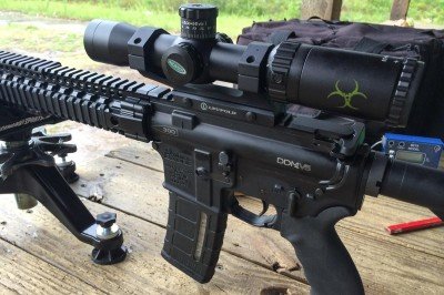 We’ll be looking at scopes in detail in a future article, but one fun option was this Weaver KASPA with CIRT reticle.