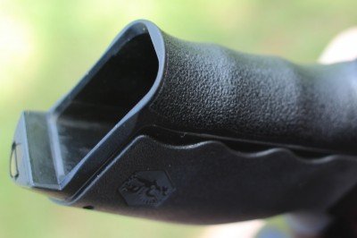 The Best New 9mm--The Riddle of the Sphinx The mag well has a slight bevel. For a compact, this is sufficient.