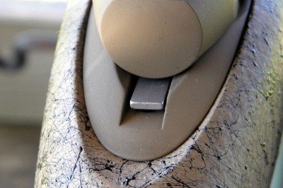 The tail extending below the bolt indicates that the chamber is loaded.