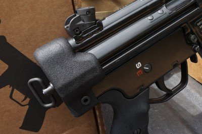 The rear cap comews standard on the pistols, though they are easy to remove, which makes adding the brace easy.