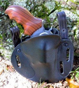 This Simply Rugged Sourdough pancake holster has multiple belt slots and can be ordered with IWB straps.