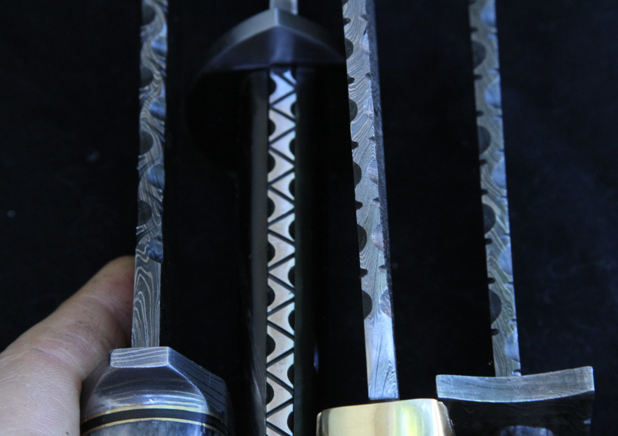 Cheap Damascus Knives for Christmas!