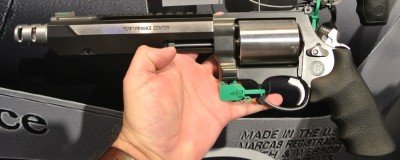 Smith's 460 Bone Collector Custom Shop Limited Edition - SHOT Show 2015 Did I say it was big?