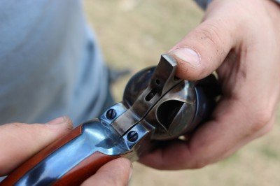Uberti Cattleman Single Action--New Old Gun Review From the back.