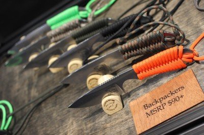 The pack knives are thin and lightweight.