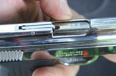 It has a visual loaded round indicator, but no last round holdopen.