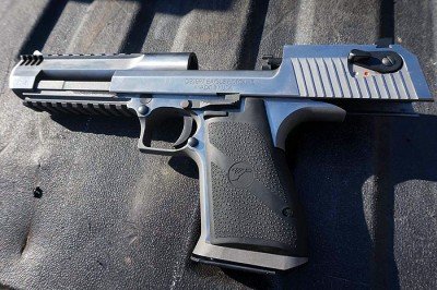New All Stainless Desert Eagle--Gun Review The slide opens up nicely, which helps increase reliability.