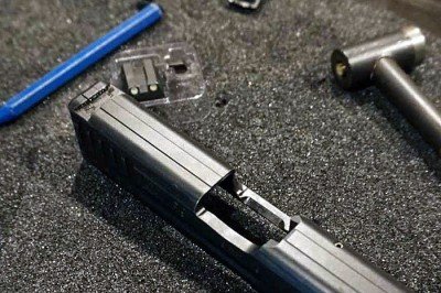 The old sights push out with a bit of leverage.