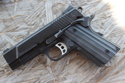 The T4 is an eveoltution of Nighthawk's Talon line of Pistols, and is built around the 9mm cartridge.