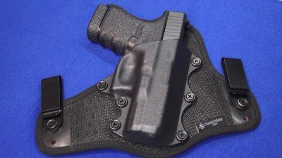 The Stealthgear Onyx makes carrying a sledgehammer like the Glock 30S so comfy you forget it's there.