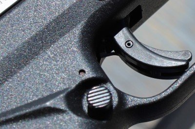 The mag release is prominent, and the rise in the grip points the thumb directly to it. 