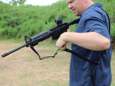 To release, just pull out to create slack. 